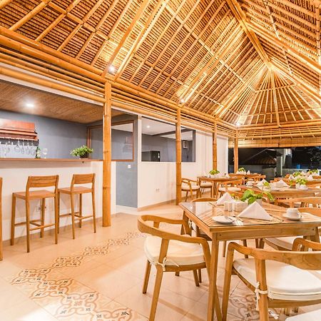 Kubu Gwk Resort Jimbaran Buitenkant foto