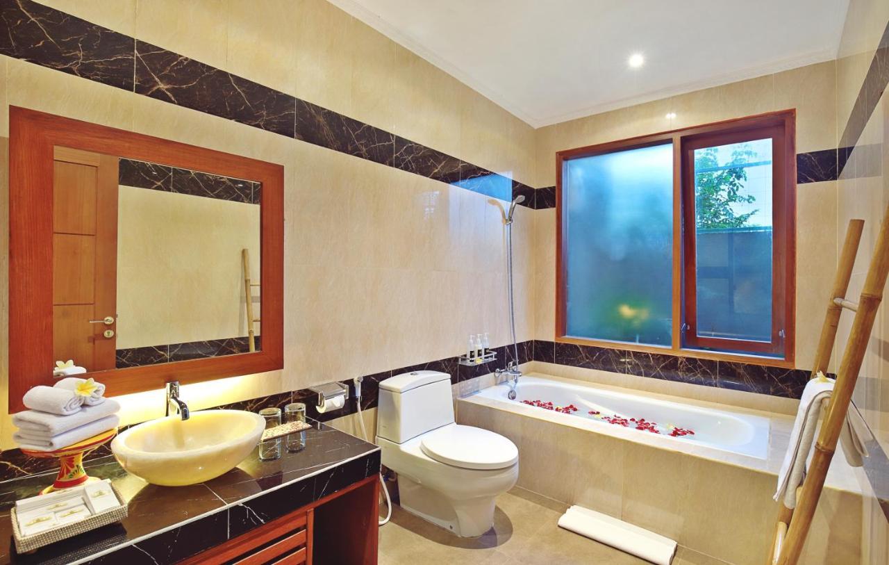 Kubu Gwk Resort Jimbaran Buitenkant foto