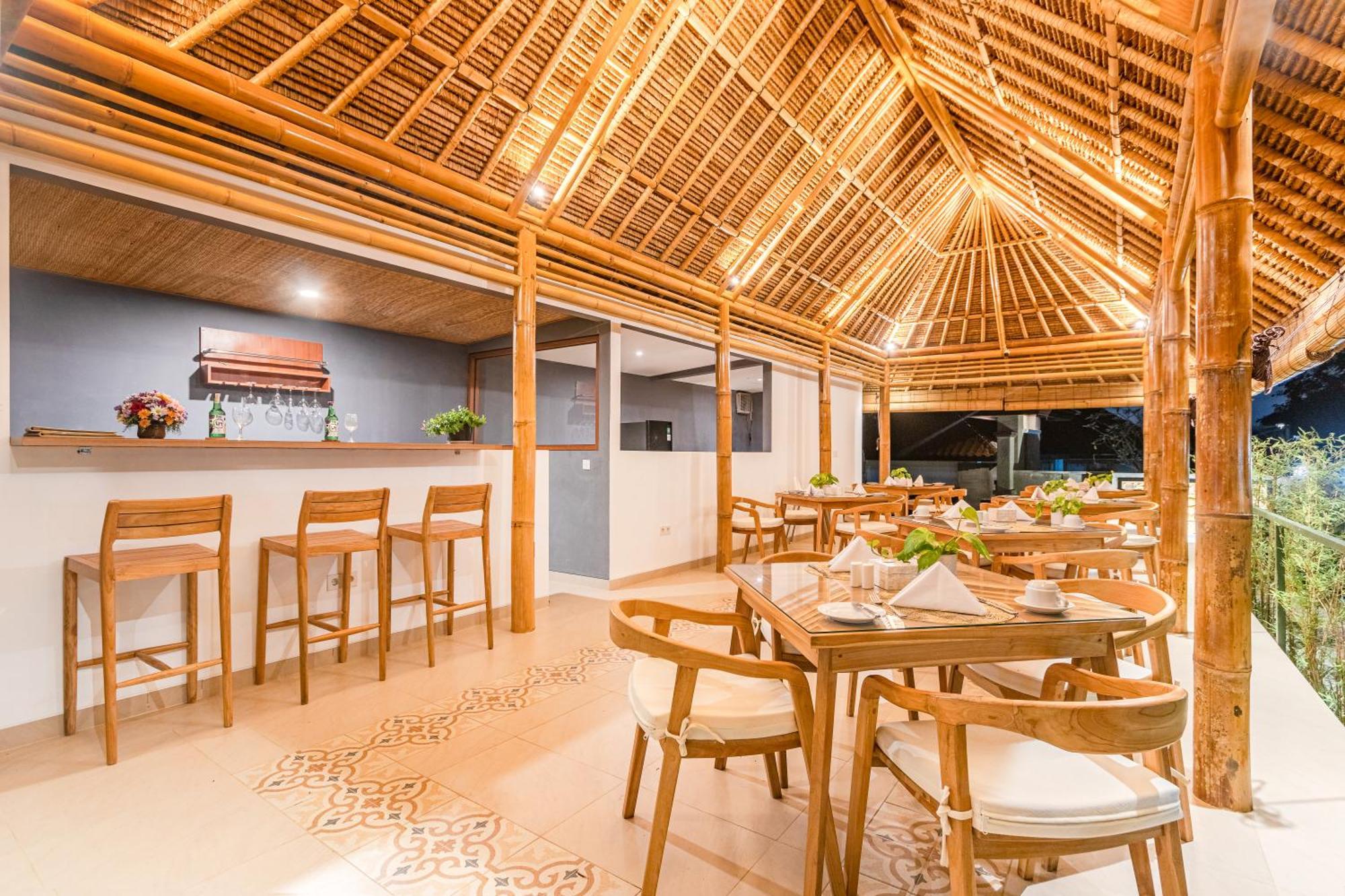 Kubu Gwk Resort Jimbaran Buitenkant foto